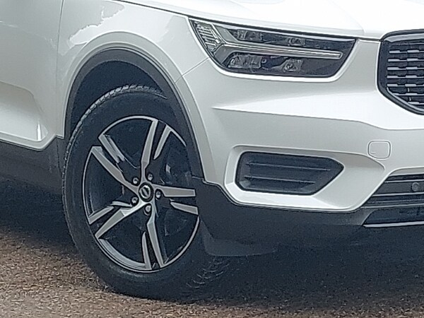 Used Volvo XC40 2021 for sale - 75963840: Photo 9
