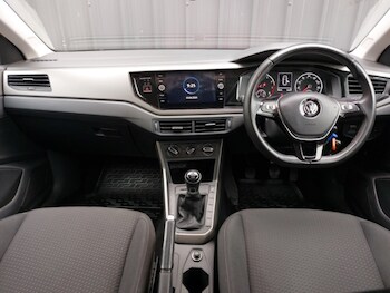 Used Volkswagen Polo 2018 for sale - 78125764: Photo