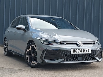 Used Volkswagen Golf 2024 for sale - 78595432: Photo