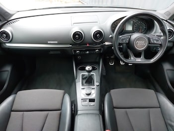 Used Audi A3 2017 for sale - 77300198: Photo