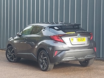 Used Toyota C-HR 2020 for sale - 76393336: Photo