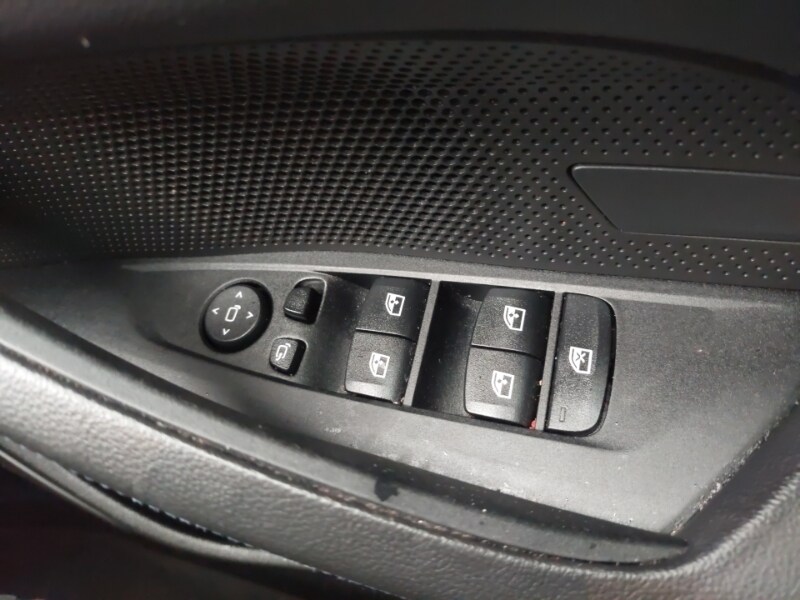 Used BMW i4 2022 for sale - 77311555: Photo 16