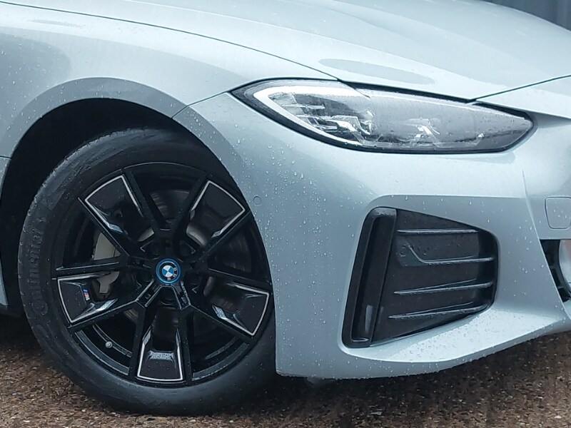 Used BMW i4 2022 for sale - 77311555: Photo 9