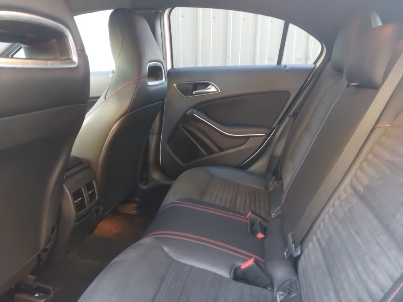 Used Mercedes-Benz A-Class 2017 for sale - 76579547: Photo 6