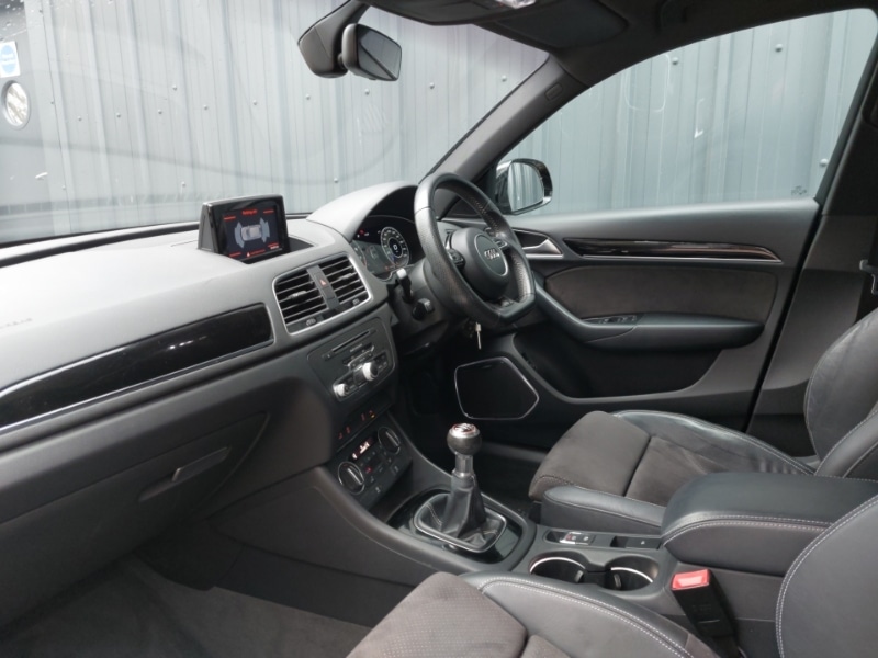 Used Audi Q3 2018 for sale - 78147445: Photo 5