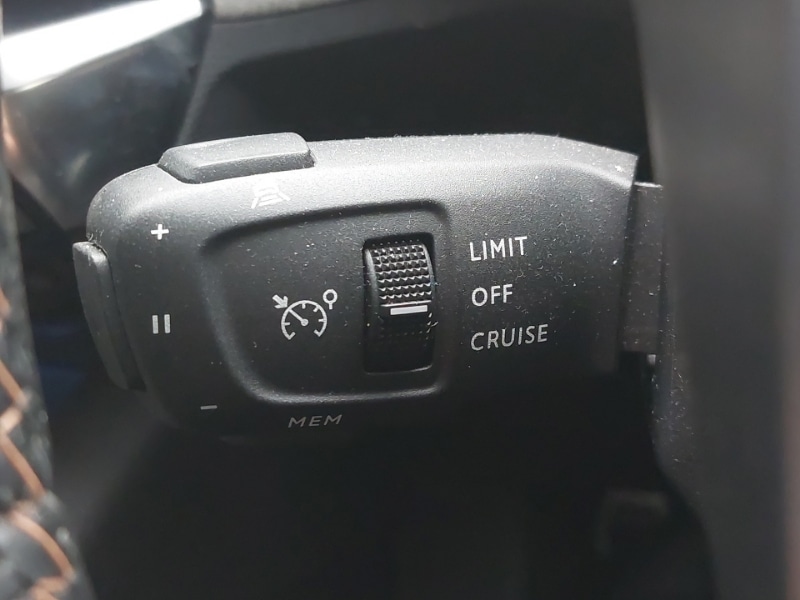 Used Peugeot 3008 2021 for sale - 77150415: Photo 17