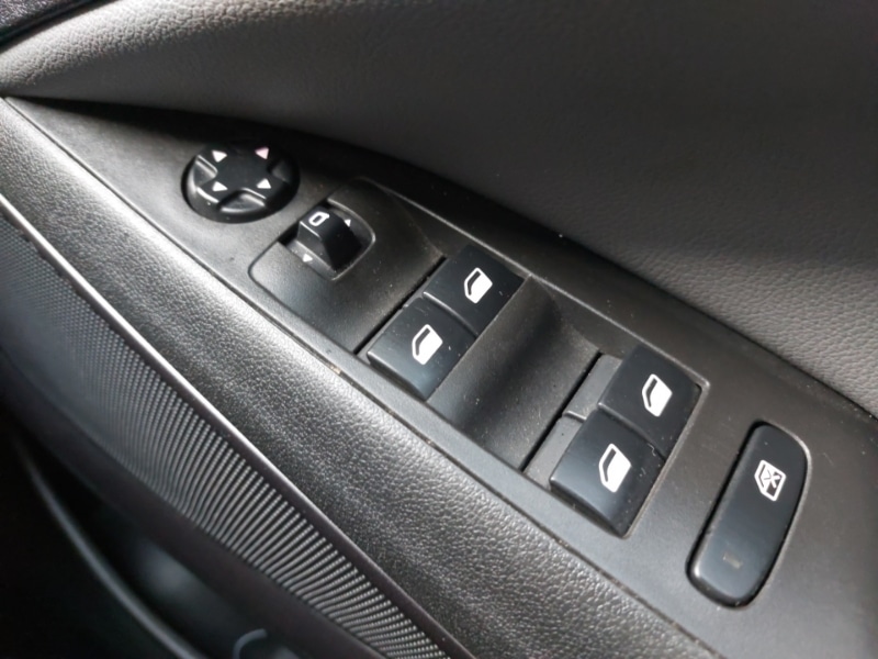 Used Vauxhall Crossland X 2018 for sale - 77731487: Photo 16