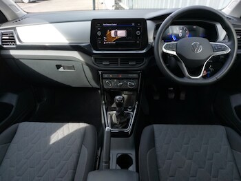 Used Volkswagen T-Cross 2024 for sale - 78112930: Photo