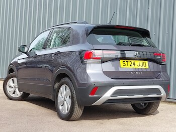 Used Volkswagen T-Cross 2024 for sale - 78112930: Photo