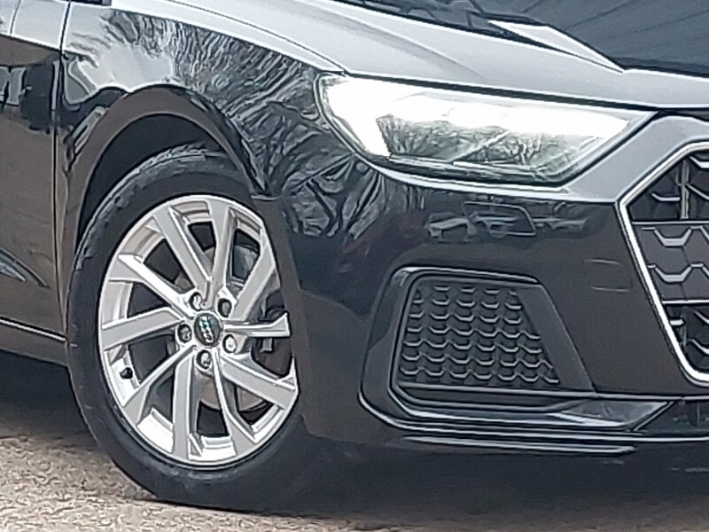 Used Audi A1 2019 for sale - 77761609: Photo 9