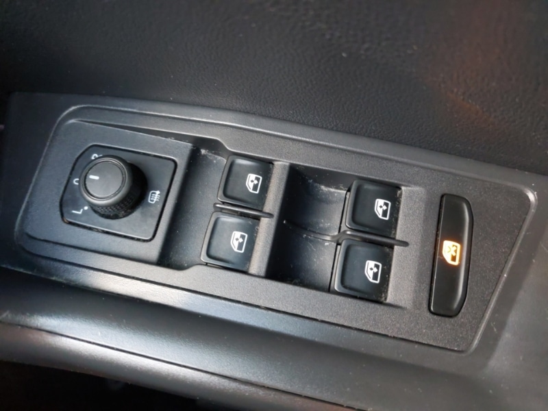 Used Volkswagen T-Roc 2021 for sale - 77815530: Photo 15