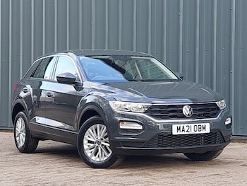 Used Volkswagen T-Roc 2021 for sale - 77815530: Photo