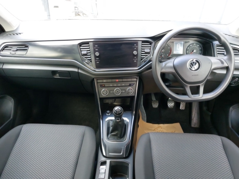 Used Volkswagen T-Roc 2021 for sale - 77815530: Photo 2