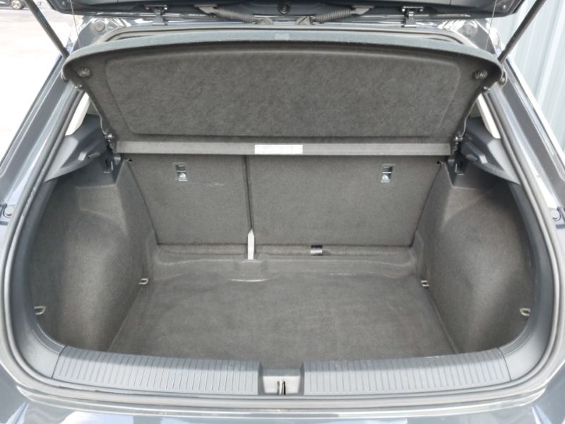 Used Volkswagen T-Roc 2021 for sale - 77815530: Photo 8