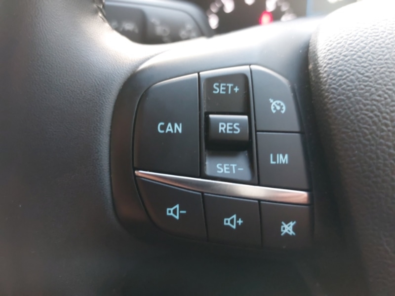 Used Ford Focus 2022 for sale - 76839247: Photo 15