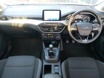 Used Ford Focus 2022 for sale - 76839247: Photo