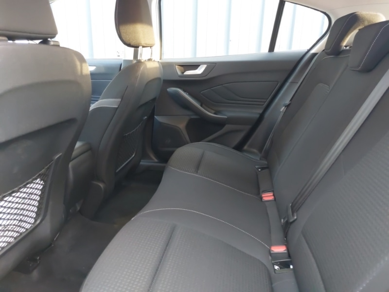 Used Ford Focus 2022 for sale - 76839247: Photo 6