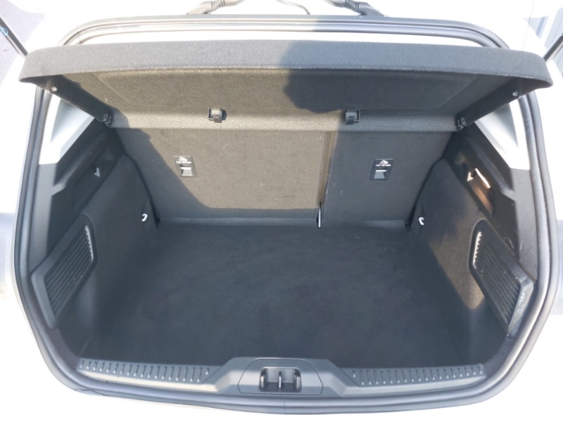 Used Ford Focus 2022 for sale - 76839247: Photo 8