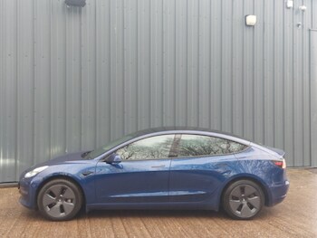 Used Tesla Model 3 2021 for sale - 77004630: Photo