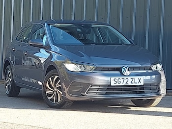 2022 - 1.0 Life 5dr