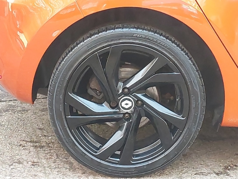 Used Renault Clio 2021 for sale - 76893589: Photo 14