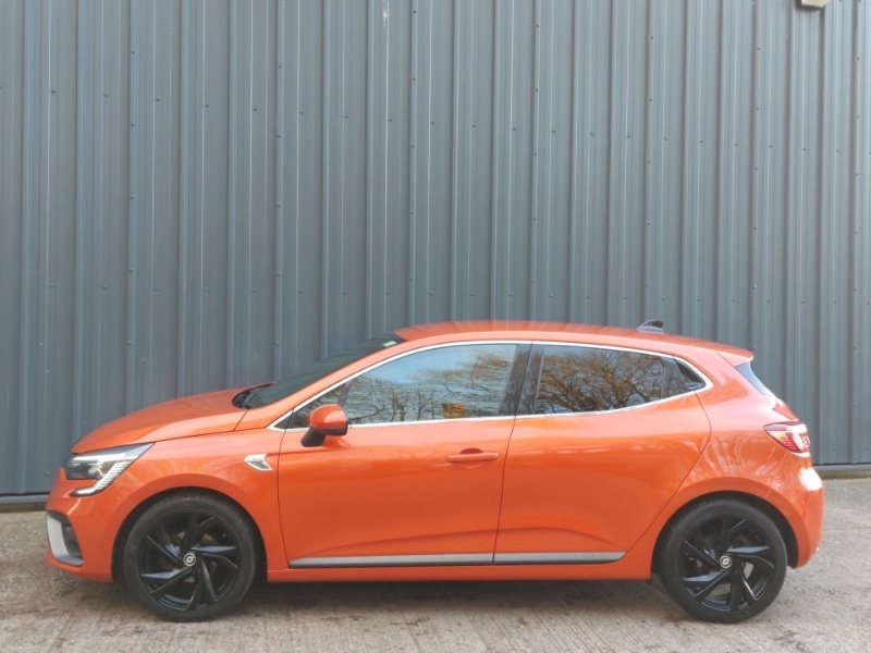 Used Renault Clio 2021 for sale - 76893589: Photo 4