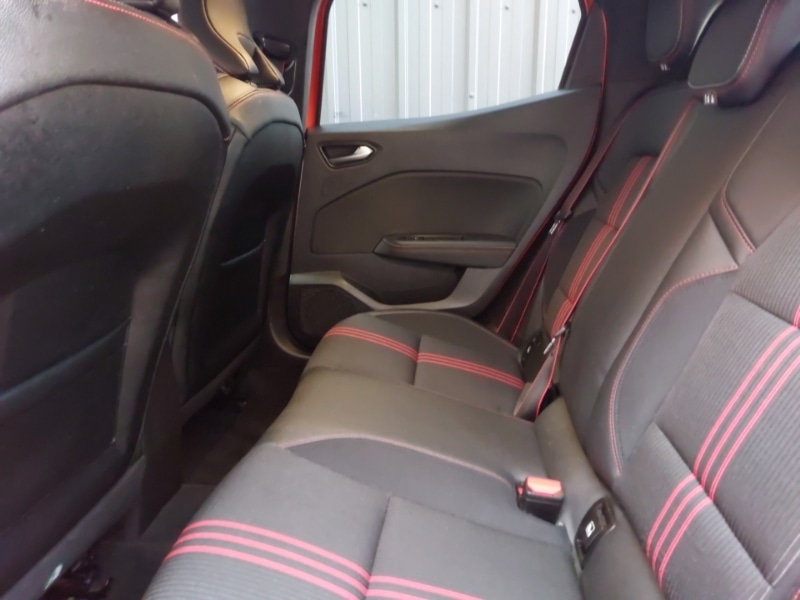 Used Renault Clio 2021 for sale - 76893589: Photo 6