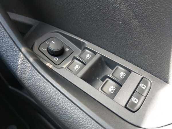Used Skoda Karoq 2024 for sale - 76058896: Photo 18