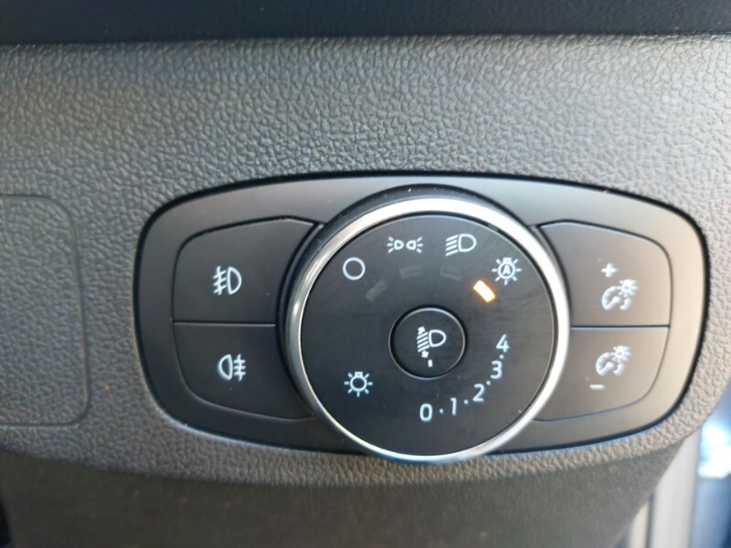 Used Ford Focus 2023 for sale - 76054033: Photo 17