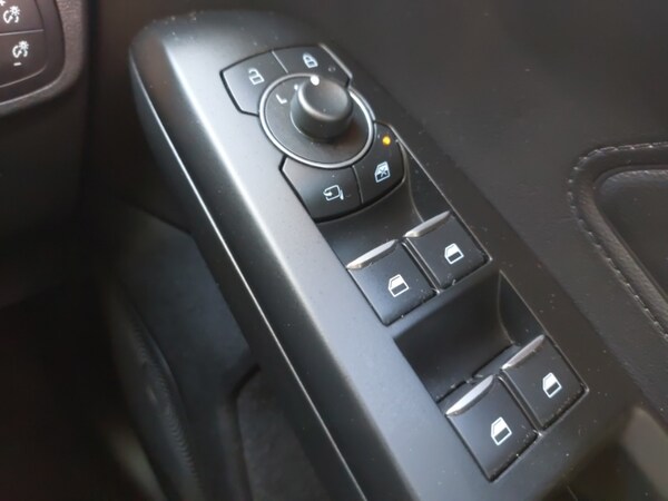 Used Ford Focus 2023 for sale - 76054033: Photo 18