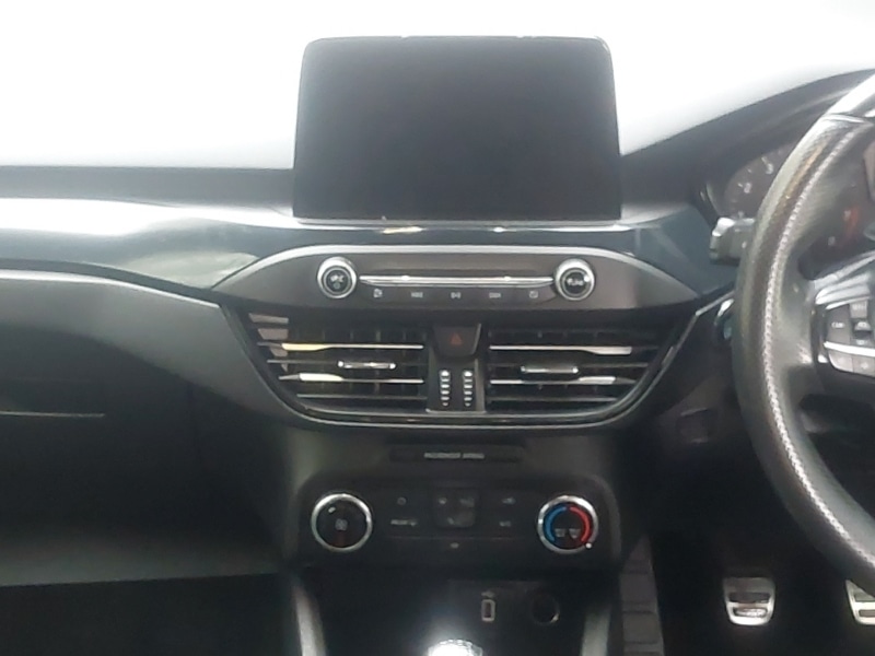 Used Ford Focus 2019 for sale - 76451117: Photo 11