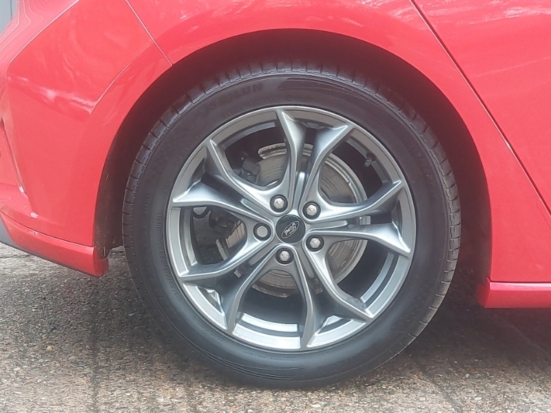 Used Ford Focus 2019 for sale - 76451117: Photo 14