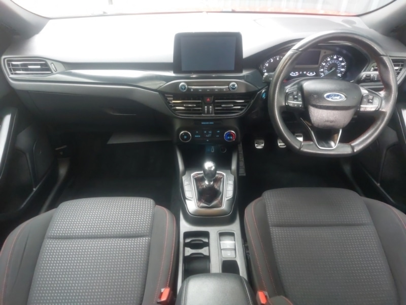 Used Ford Focus 2019 for sale - 76451117: Photo 2