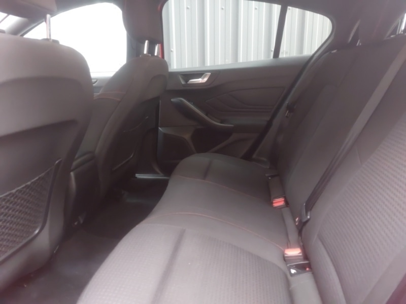 Used Ford Focus 2019 for sale - 76451117: Photo 6