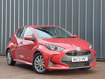 Used Toyota Yaris 2022 for sale - 77004656: Photo