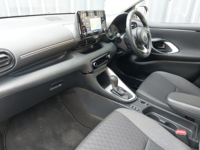 Used Toyota Yaris 2022 for sale - 77004656: Photo 5