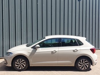 Used Volkswagen Polo 2023 for sale - 79153519: Photo