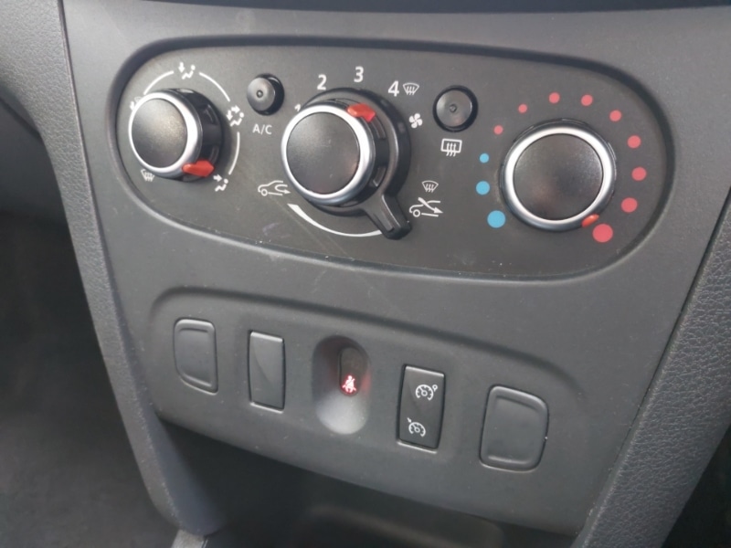 Used Dacia Sandero 2019 for sale - 77907564: Photo 16