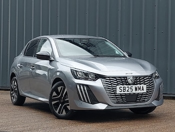 Peugeot - 208