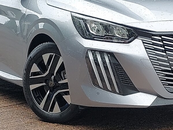 Used Peugeot 208 2025 for sale - 75695805: Photo 9