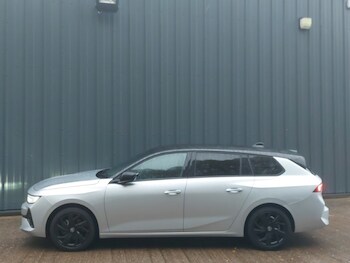 Used Vauxhall Astra 2025 for sale - 76487936: Photo