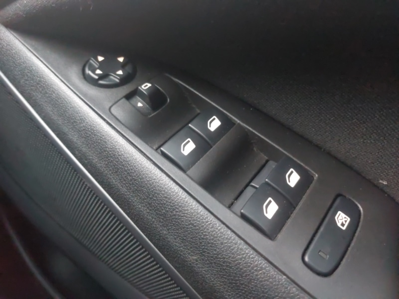 Used Vauxhall Crossland 2022 for sale - 77284439: Photo 17