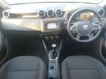 Used Dacia Duster 2019 for sale - 77969179: Photo