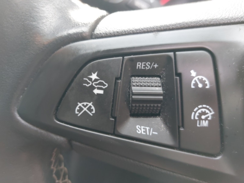 Used Vauxhall Astra 2017 for sale - 76737128: Photo 17