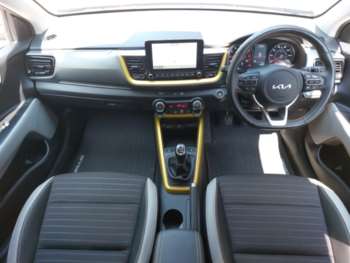 Used Kia Stonic 2023 for sale - 75012472: Photo