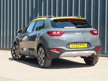 Used Kia Stonic 2023 for sale - 75012472: Photo