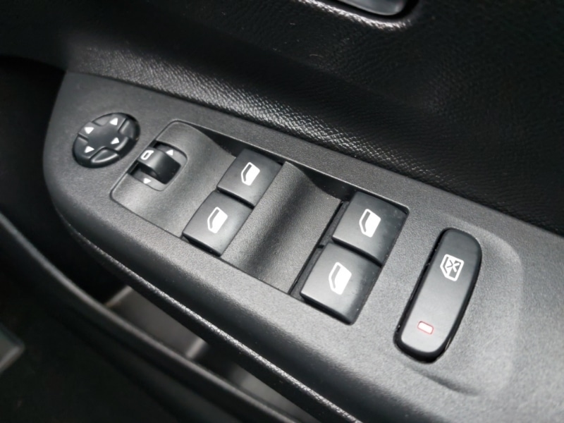 Used Vauxhall Corsa 2024 for sale - 77992475: Photo 17