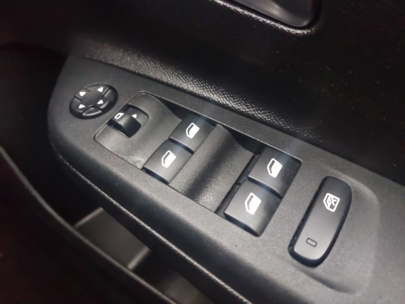 Used Vauxhall Corsa 2023 for sale - 77300178: Photo 16