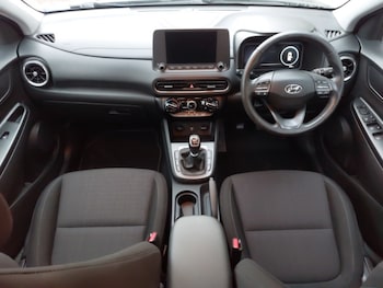 Used Hyundai KONA 2021 for sale - 76987444: Photo