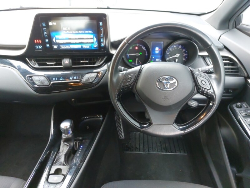 Used Toyota C-HR 2018 for sale - 77689779: Photo 7